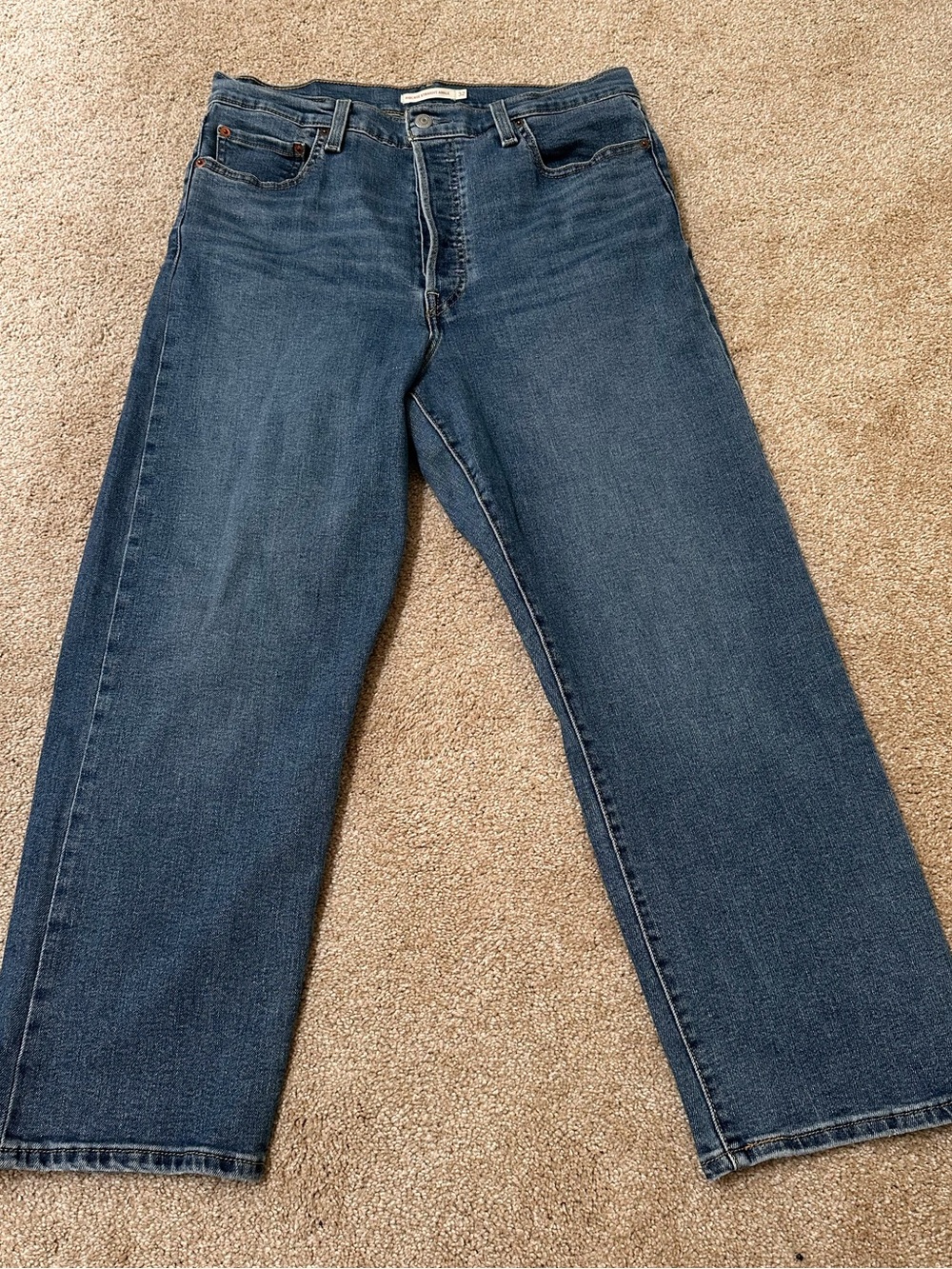 Levi’s Straight-Leg Ribcage ankle Jean - size 32